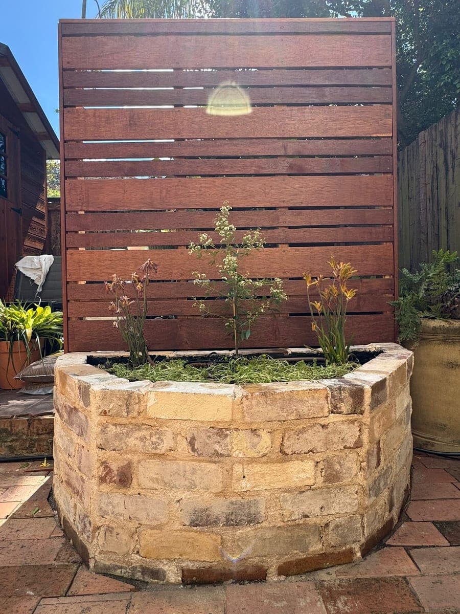 Glebe Heritage Courtyard Planters