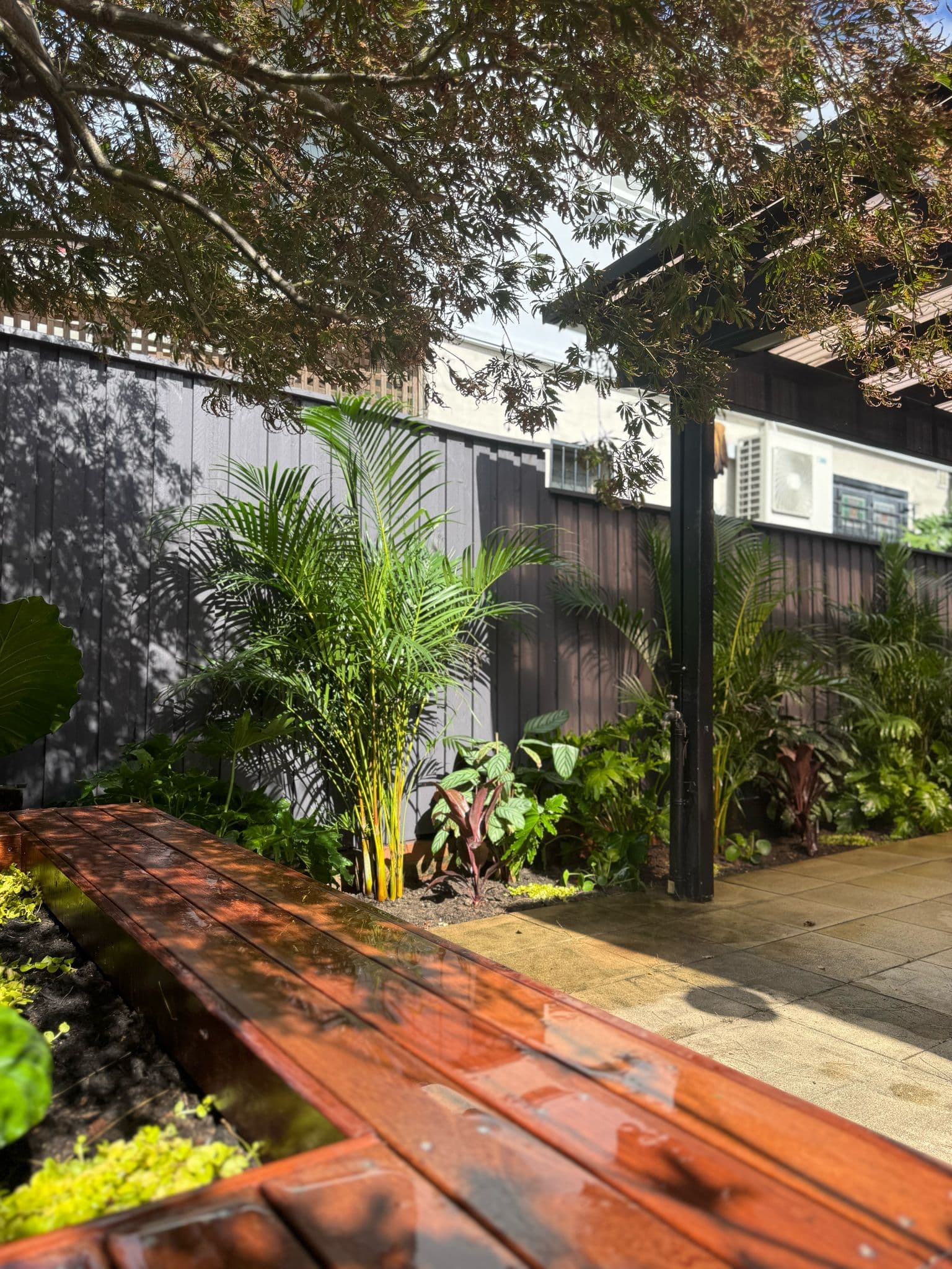 View showing the relationship between seating and garden elements