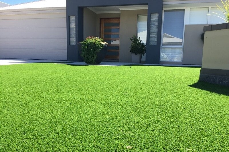 Artificial vs. Natural Turf: The Ultimate Comparison for Sydney Gardens